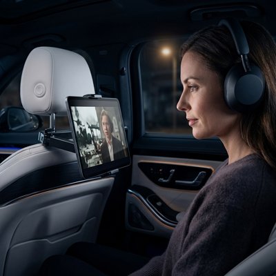 Support tablette voiture noir