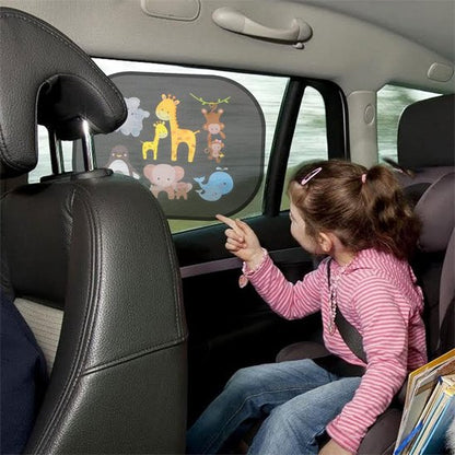 Pare-soleil bébé protègé de rayons UV dans la voiture