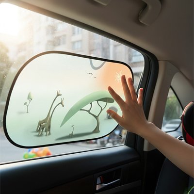 pare-soleil-voiture-main-bebe