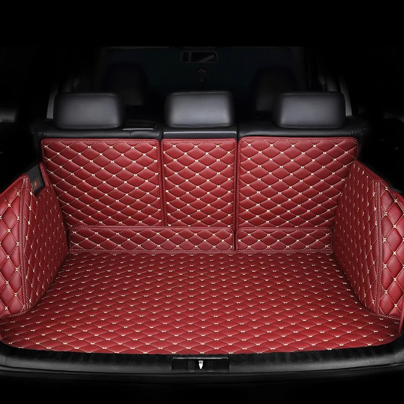 tapis coffre de voiture rouge