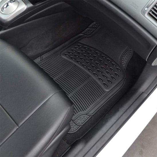 tapis-pour-voiture-universel